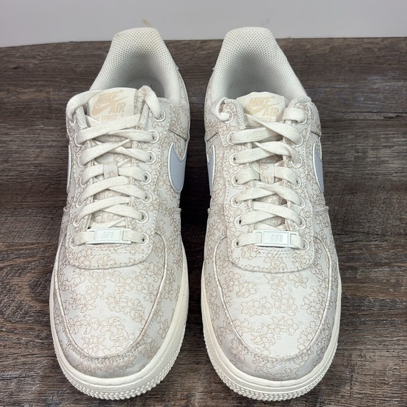 Nike Air Force 1 ‘07 SE Jacquard Floral / Football Grey-Sail DR6402-900 Size 8.5 - Picture 3 of 10